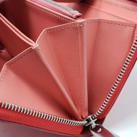 Auth Louis Vuitton Reiyuru Vernis Zippy Wallet - Picture 10 of 16